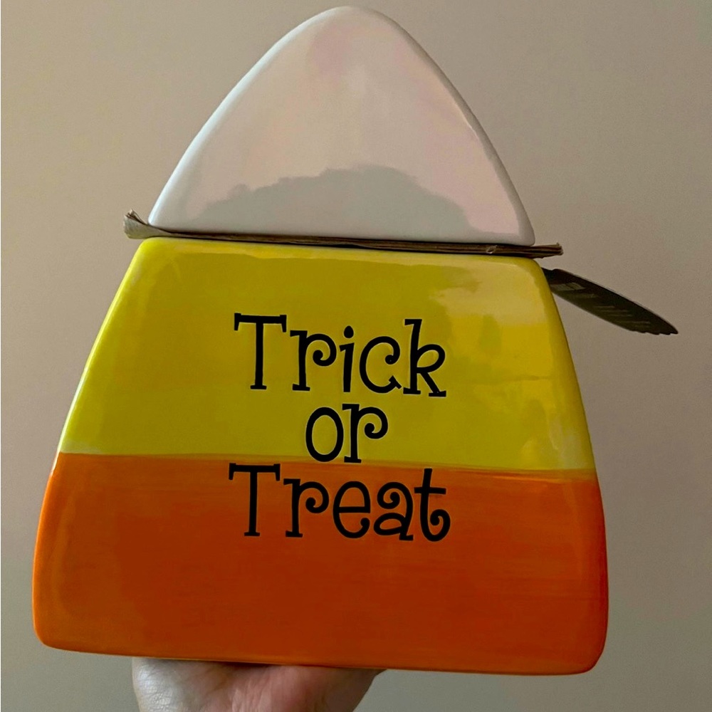 Candy corn Halloween cookie jar